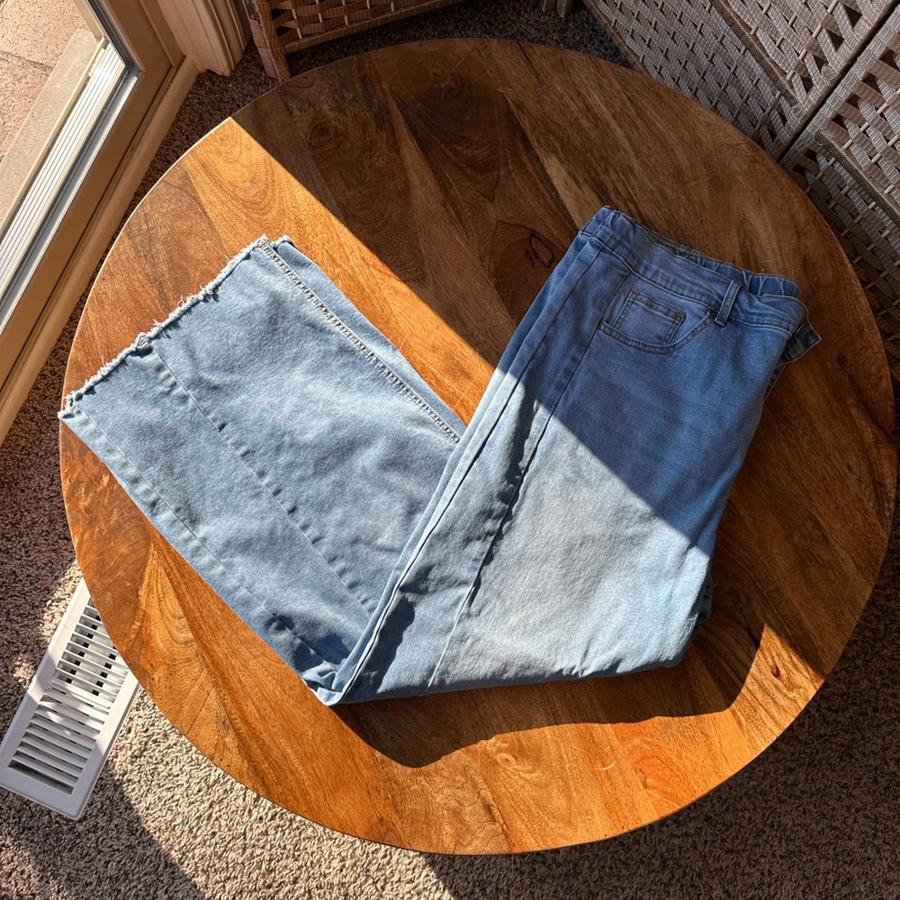 Women’s wide leg 2X jeans